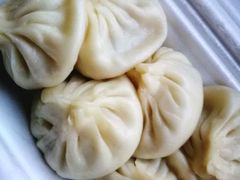 -珊珊小笼馆(仙霞路店)
