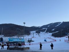 -中旅松花湖滑雪场