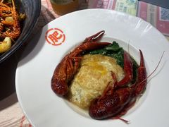 -肥肥虾庄·金牌油焖大虾(汉街SKP店)