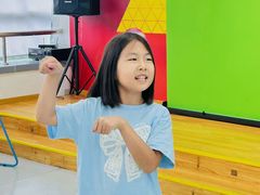-蓝话筒·少儿成人演讲口才·主持朗诵·戏剧表演(大华第一坊店)