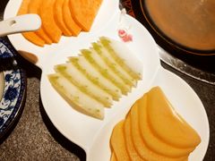 -大匠工房古船木艺术餐厅·猪肚鸡专门店(长白仙岛店)