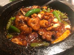 石锅杭椒牛蛙-桂满陇天书(南京德基旗舰店)