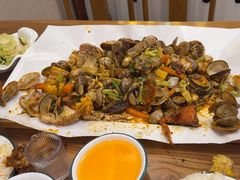 -东来菜馆•手抓海鲜家常菜•海鲜锅贴(鸽子窝店)
