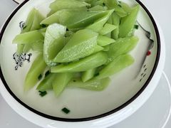 -七的湖·晚芳亭·阳澄湖农家菜·大闸蟹(莲花岛店)