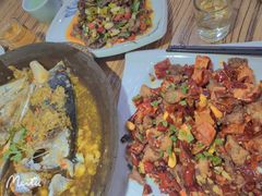 -阿瓦鱼头王(原燕山阿瓦山寨店)