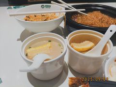 -绿草地·湘菜(7mall店)
