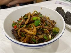 烟笋腊肉钵-新新湘菜馆(新中街二条店)