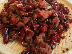 重庆辣子鸡-鑫巴蜀小镇 · 水煮鱼专研店(玉桥店)