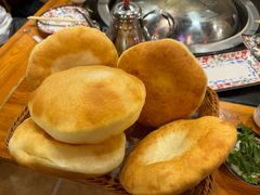 -粘豆包铁锅炖二部(温泉街店)