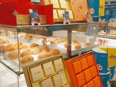 面包甜点陈列柜-BreadTalk面包新语(长寿路地铁站店)