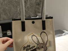 -CHARLES & KEITH(青岛万象城店)