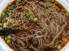 -崇州余荞面(落虹桥店)