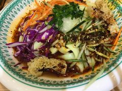 凉皮-清真·西域伙伴牛肉面·羊肉串(融创店)