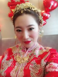 -VV新娘婚纱礼服体验馆
