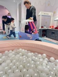 -MINI MARS KIDS CLUB亲子家庭中心(长宁天山店)