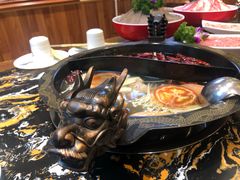 -巴国妹子毛肚火锅(蓝光悦城店)