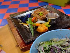 莫斯科火焰牛排-米德维奇俄式西餐厅(西六道街店)