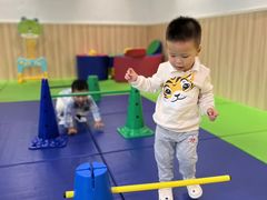 -小门牙好性格托育(北外滩中心)