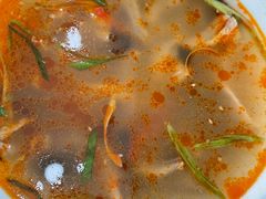 -撒拉人家.酸菜牦牛肉火锅