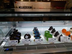 -LE SAPHIR 莎菲尔菓子(和兴店)