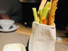 笔筒色拉-穹六人间 people 6(岳阳路店)