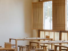 -蟹家大院 · 独揽江景(滨江店)