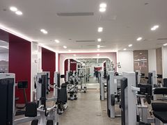 -英派斯健身旗舰店(海信国际中心馆)