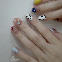 -悦指间美甲美睫
