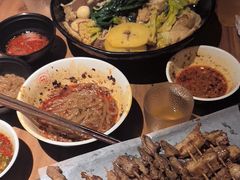 -万记麻辣烫国展总店