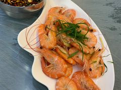 -覃记海鲜美食餐厅