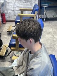 -T.1 hair salon烫染接发