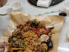 -老东镇啤酒屋海鲜加工·蒸汽海鲜·海鲜烧烤(台东店)