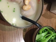 老妈蹄花-谭师爷龙抄手(白下路店)