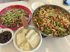 -蛙兔鸡自贡风味·特色江湖菜(广都店)