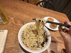 -清真吴记门钉肉饼·喜多利