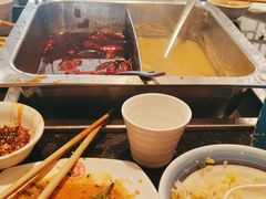 -百年川椒重庆老火锅(光谷店)