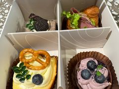 -蔚来中心(北京中关村店)