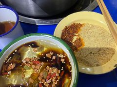 -马路边边·成都串串(翠柏路店)
