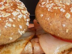 -Catch Bagel(芳草地店)