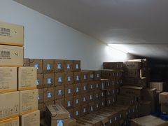 -安东易迷你自助仓储寄存仓库(杨浦店)