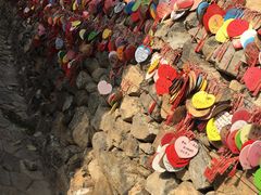 -百里峡七彩艺术小镇