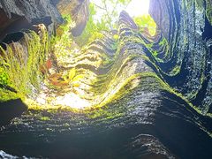 -梭布垭石林景区