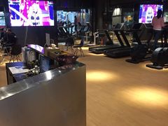 -VLines耀能运动24小时·月付制健身(京广桥店)