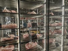 面包甜点陈列柜-觅福里•熟成和牛餐厅