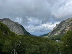-峡谷浮石林景区