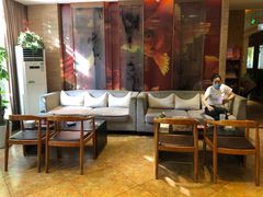 -金色印象·4K影院式足体养生(杨家坪西郊店)
