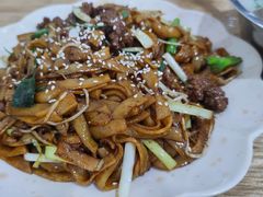 干炒牛河-南记食粥坊·宵夜大排档(莲花总店)