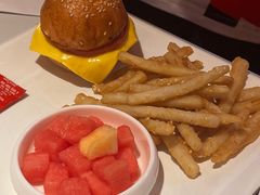 -左庭右院鲜牛肉火锅(环球港店)