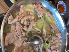 -肖四女乐山跷脚牛肉(南汇大学城生活广场店)