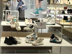 -hotwind热风(中贸广场店)